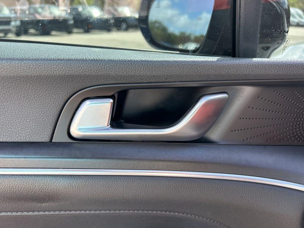 used 2025 Kia K5 car, priced at $26,335