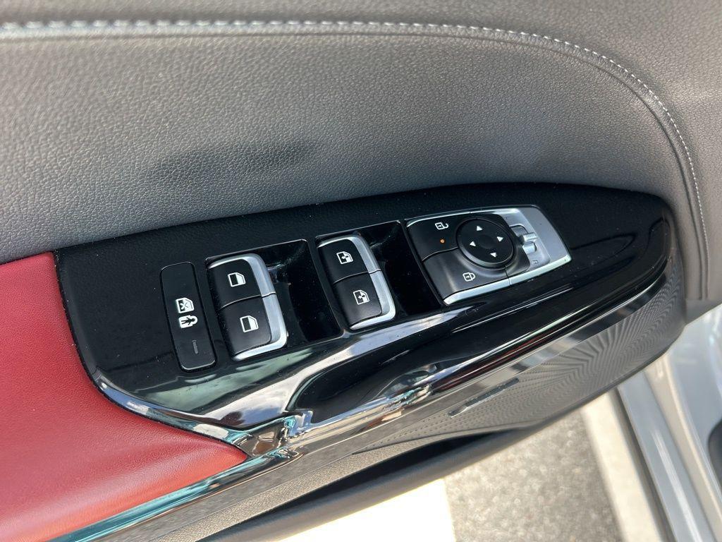 used 2025 Kia K5 car, priced at $26,335