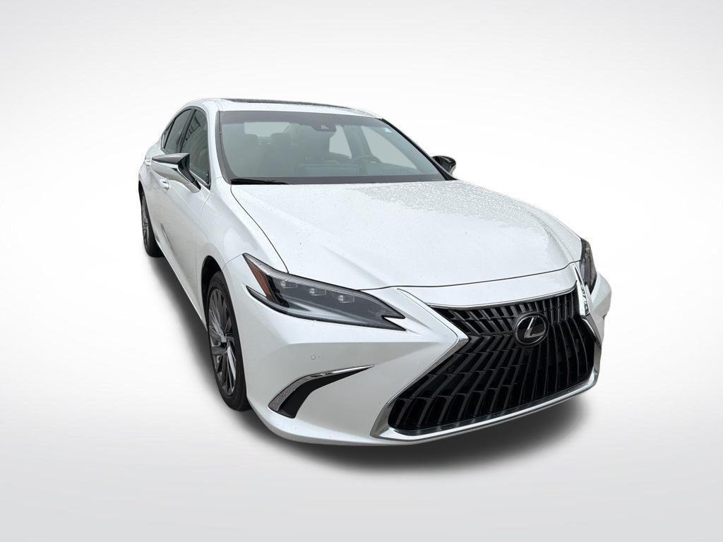 used 2024 Lexus ES 300h car, priced at $47,235