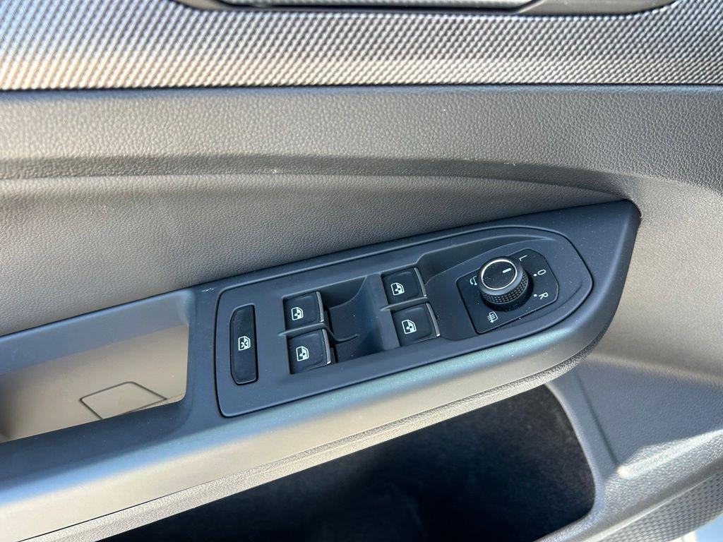 used 2025 Volkswagen Golf GTI car, priced at $31,998