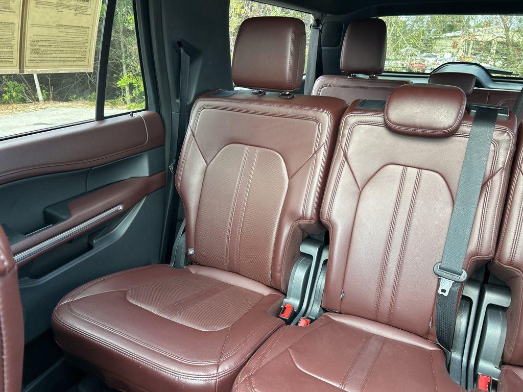 used 2024 Ford Expedition Max car, priced at $40,336