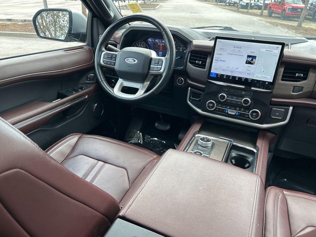 used 2024 Ford Expedition Max car, priced at $40,336