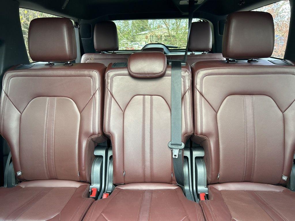 used 2024 Ford Expedition Max car, priced at $40,336