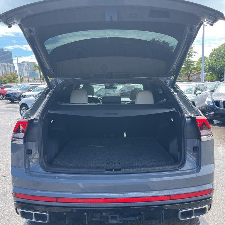 used 2024 Volkswagen Atlas Cross Sport car, priced at $38,995