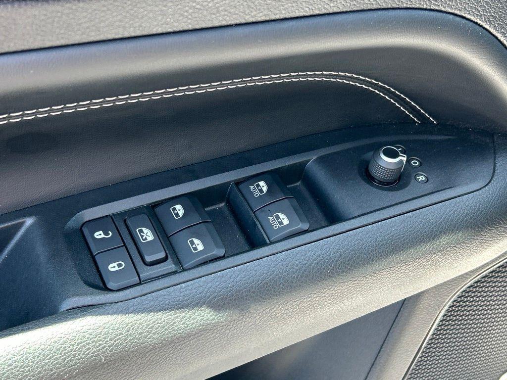 used 2022 Jeep Compass car, priced at $17,599
