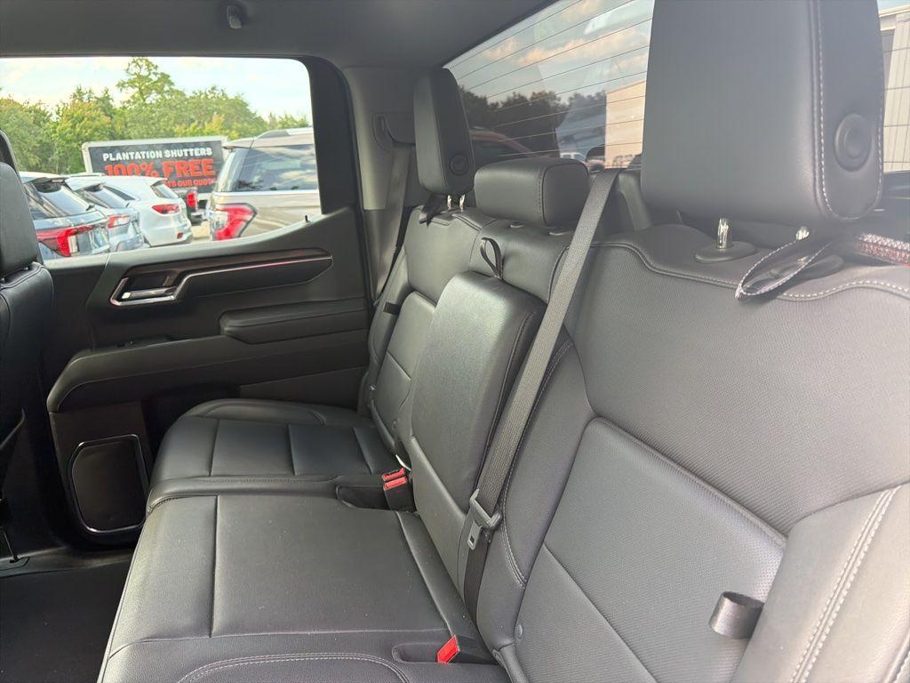 used 2024 GMC Sierra 1500 car, priced at $41,598