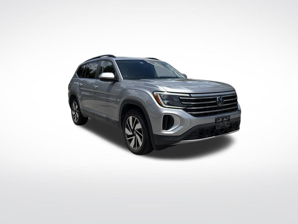 used 2024 Volkswagen Atlas car, priced at $29,447