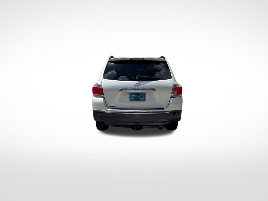 used 2012 Toyota Highlander car, priced at $9,997