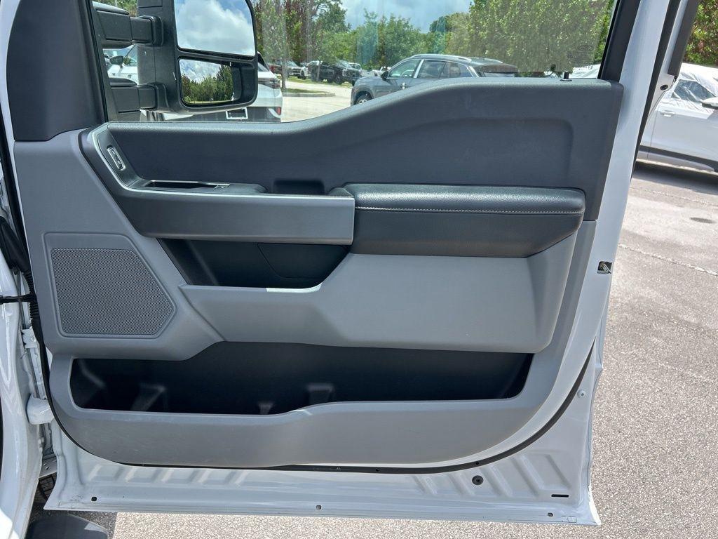 used 2025 Ford F-250 car, priced at $53,998