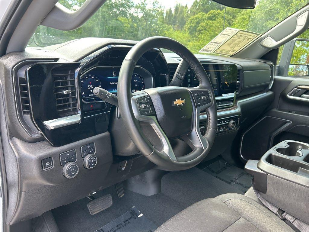 used 2025 Chevrolet Silverado 2500 car, priced at $48,829