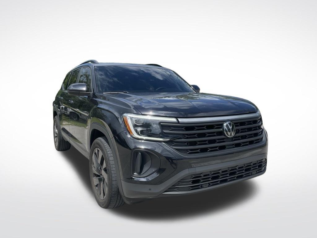 used 2024 Volkswagen Atlas car, priced at $31,278