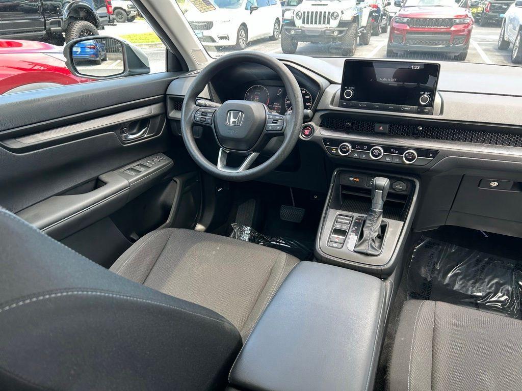 used 2025 Honda CR-V car, priced at $30,397