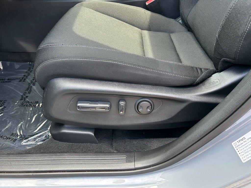 used 2025 Honda CR-V car, priced at $30,397