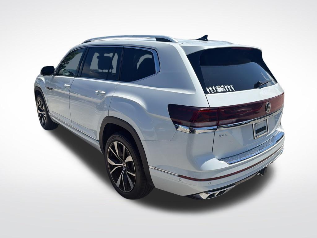 used 2024 Volkswagen Atlas car, priced at $32,610