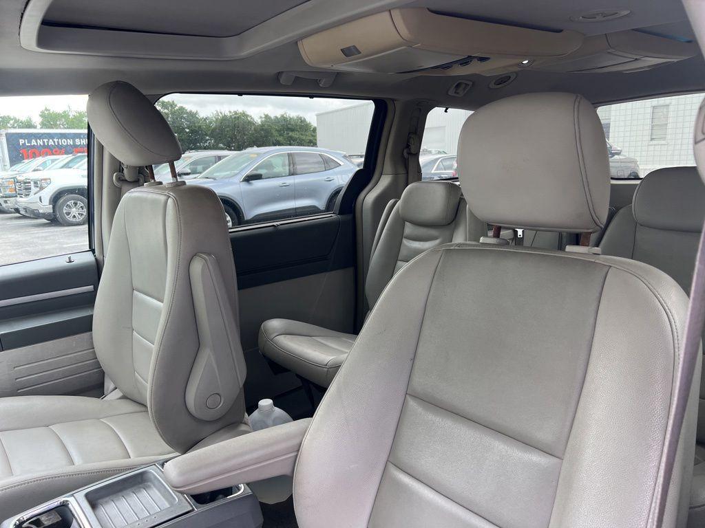 used 2008 Dodge Grand Caravan car, priced at $4,499