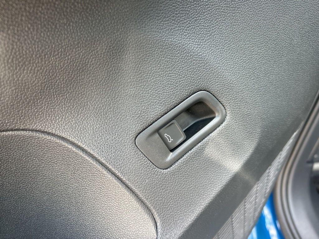 used 2025 Volkswagen Atlas Cross Sport car, priced at $40,995