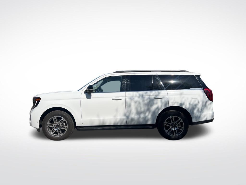 used 2025 Ford Expedition car, priced at $56,997