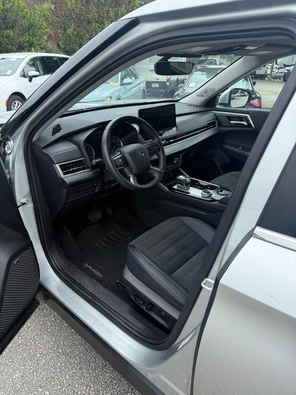 used 2025 Mitsubishi Outlander car, priced at $22,994