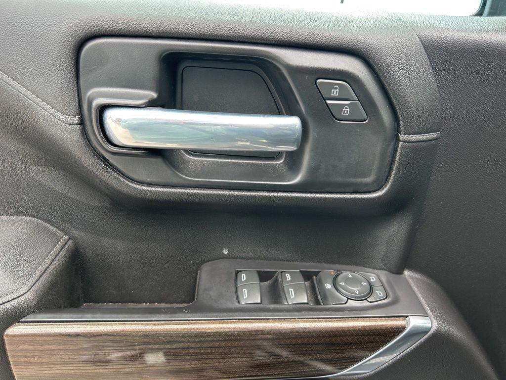 used 2021 Chevrolet Silverado 1500 car, priced at $27,498