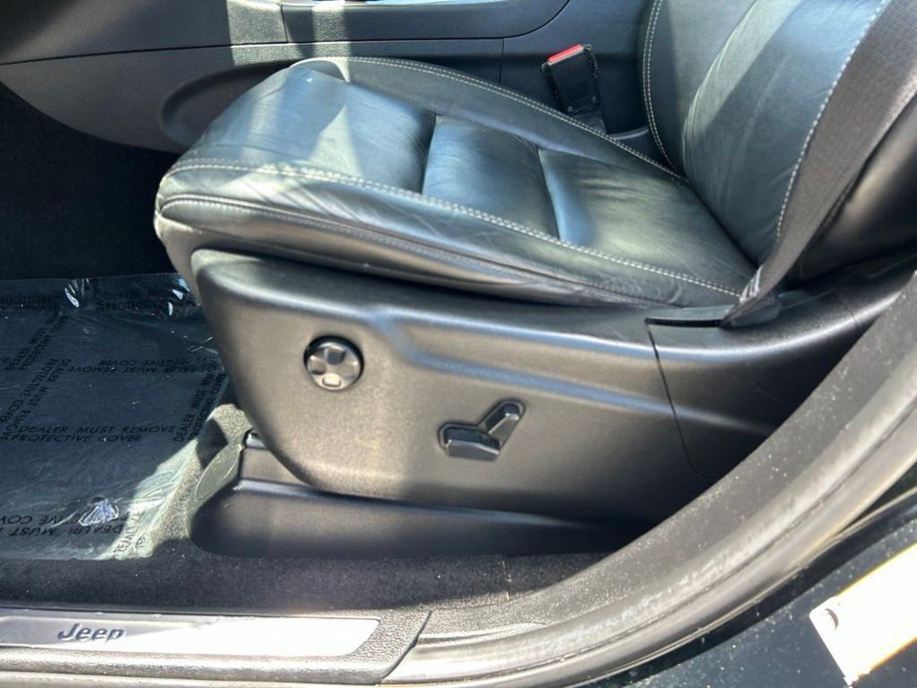 used 2014 Jeep Grand Cherokee car, priced at $7,798