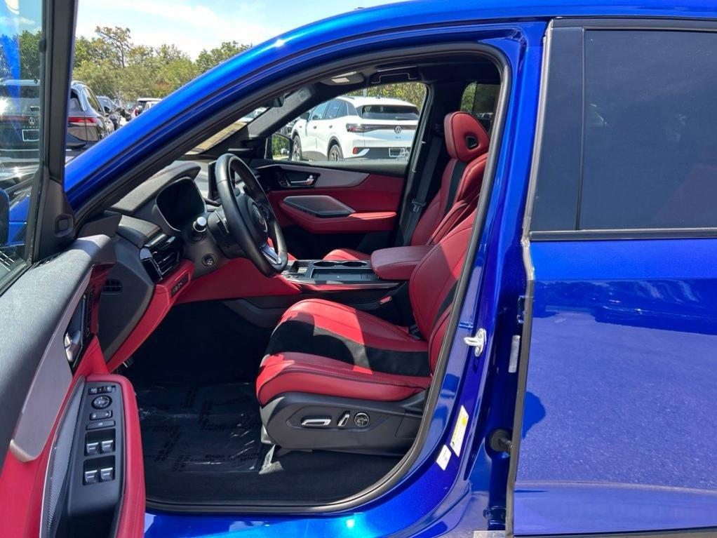 used 2025 Acura MDX car, priced at $47,997