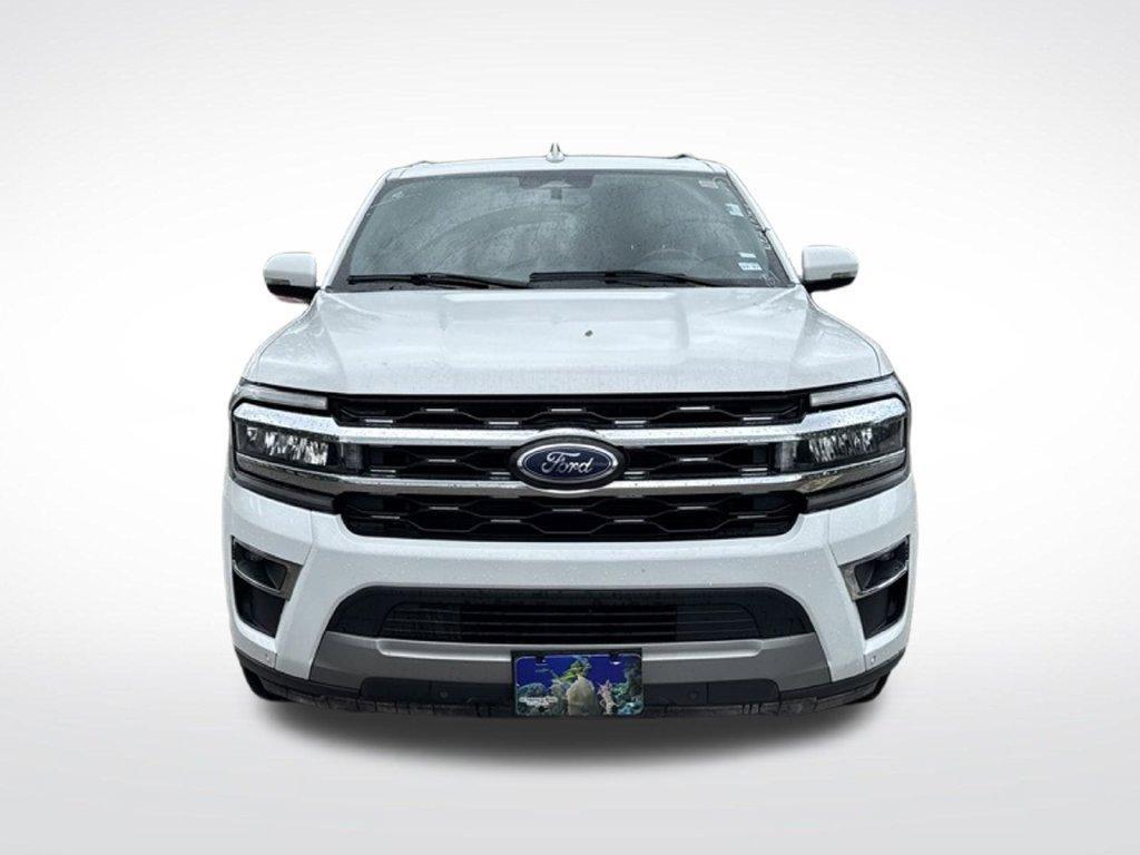 used 2024 Ford Expedition car, priced at $34,447