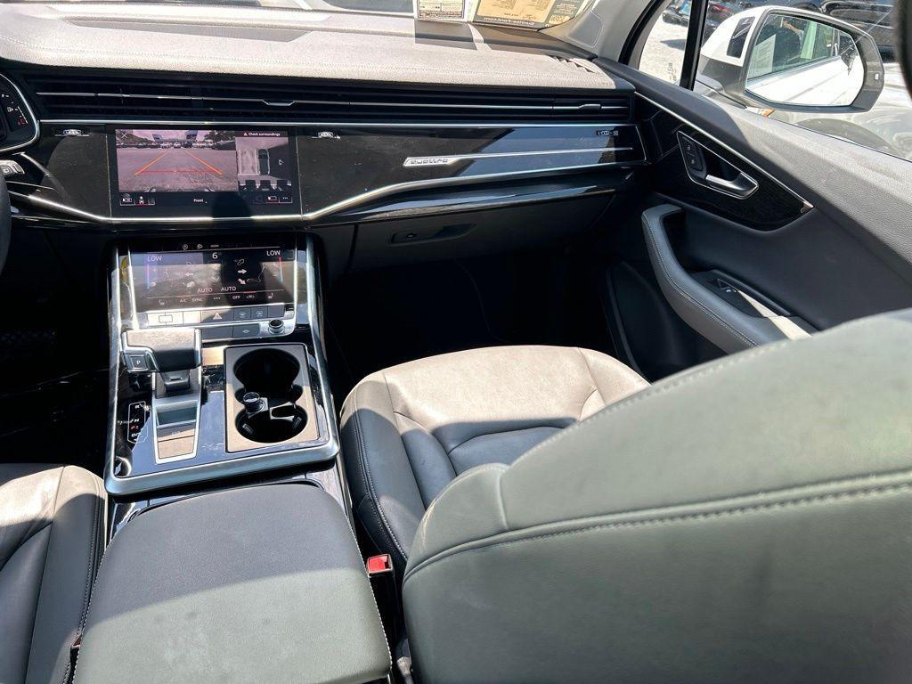 used 2025 Audi Q7 car, priced at $45,297