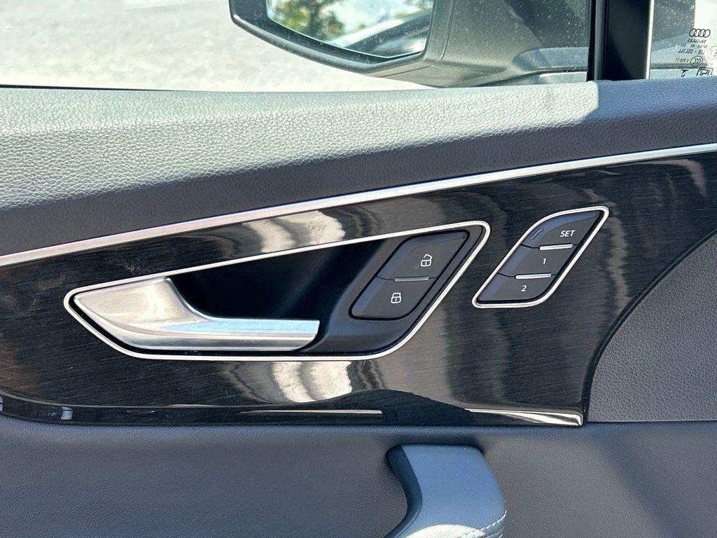 used 2025 Audi Q7 car, priced at $45,297
