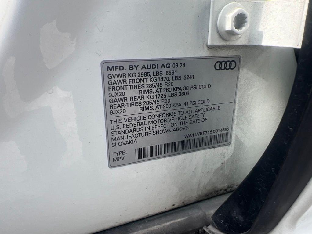 used 2025 Audi Q7 car, priced at $46,297