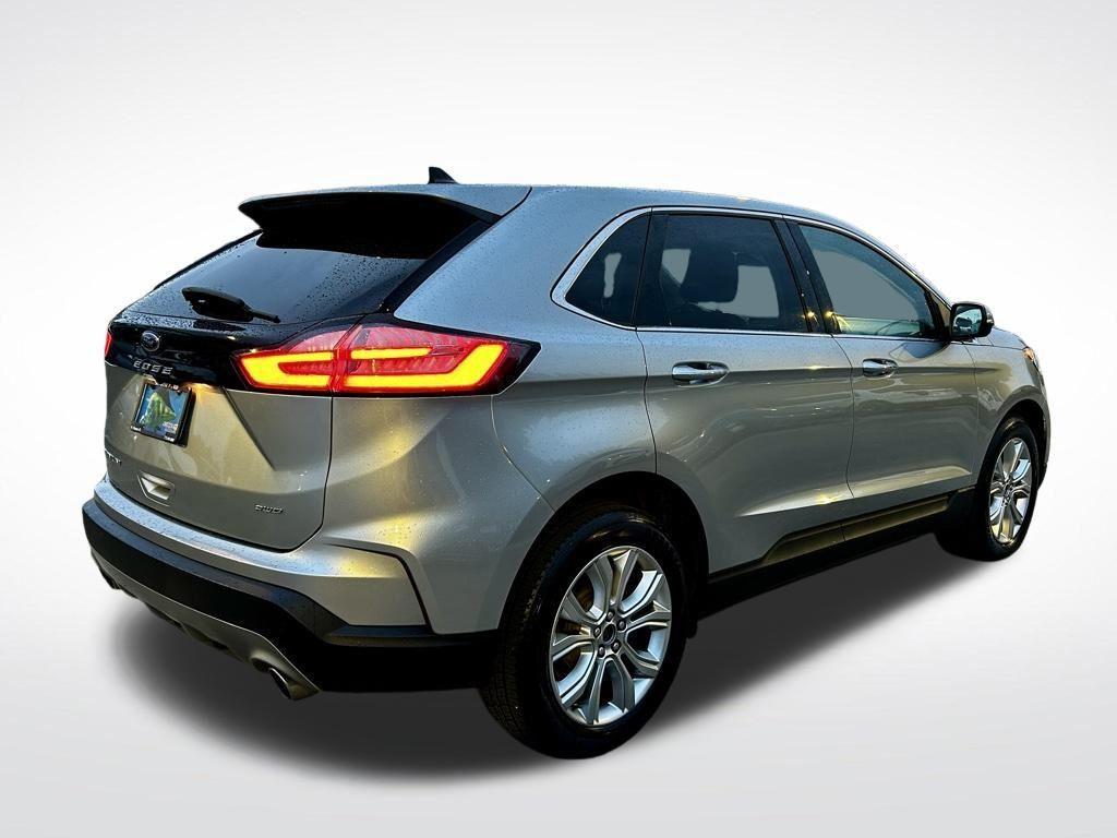 used 2022 Ford Edge car, priced at $17,398