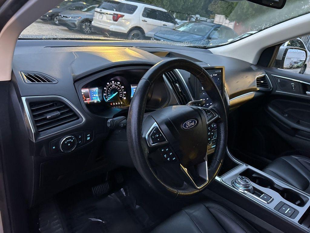 used 2022 Ford Edge car, priced at $17,398