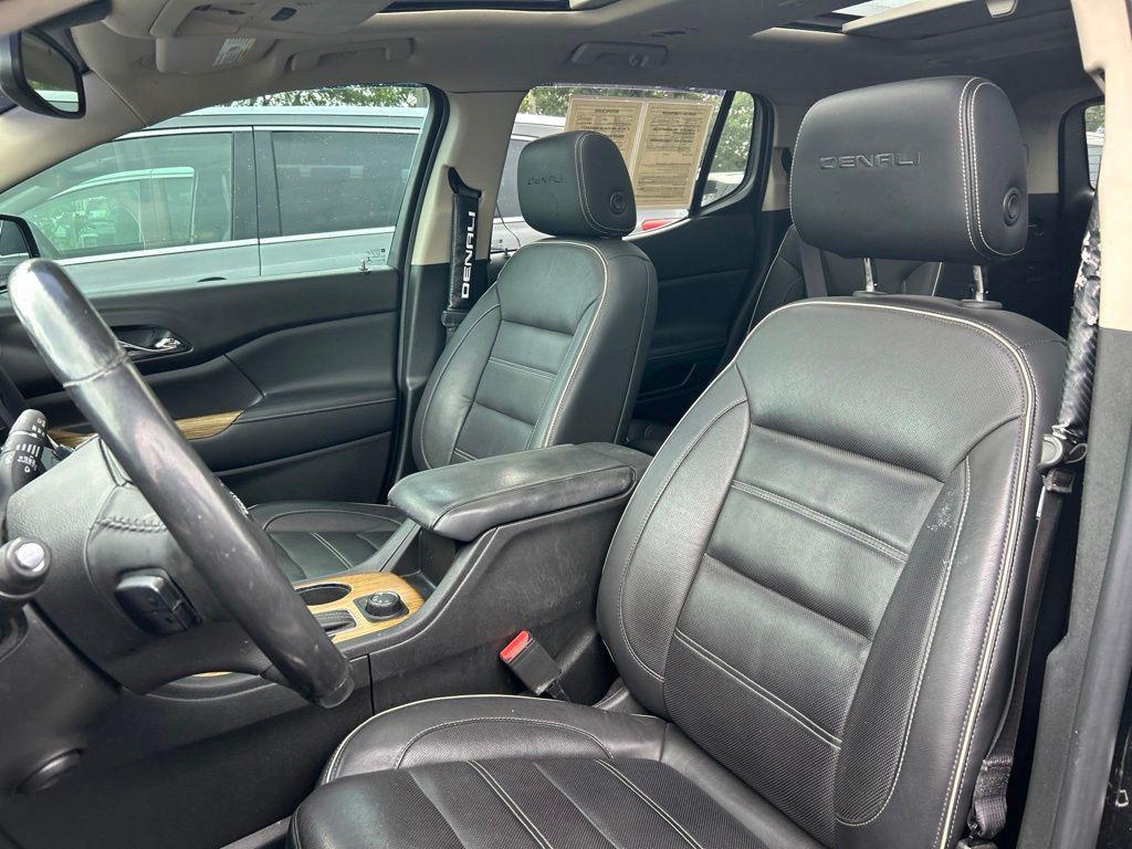 used 2017 GMC Acadia car, priced at $15,997