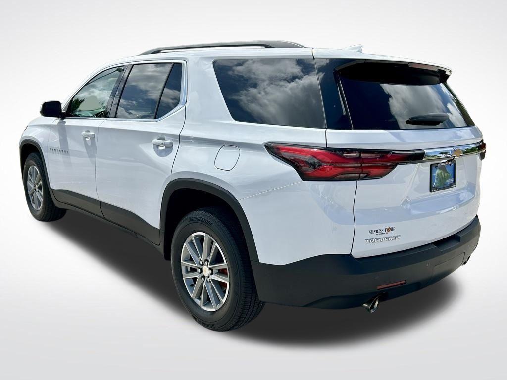 used 2022 Chevrolet Traverse car, priced at $28,798