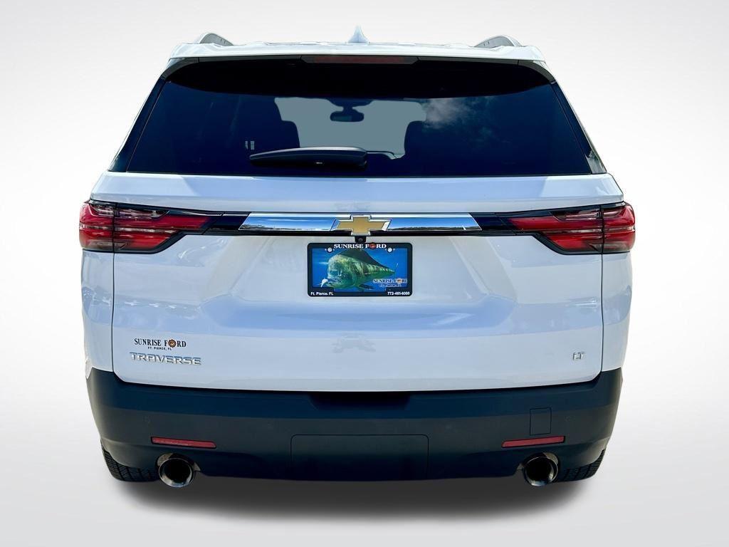 used 2022 Chevrolet Traverse car, priced at $28,798