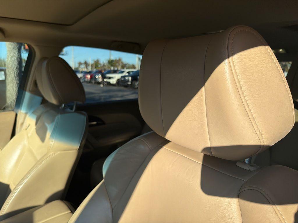 used 2012 Acura MDX car, priced at $7,619