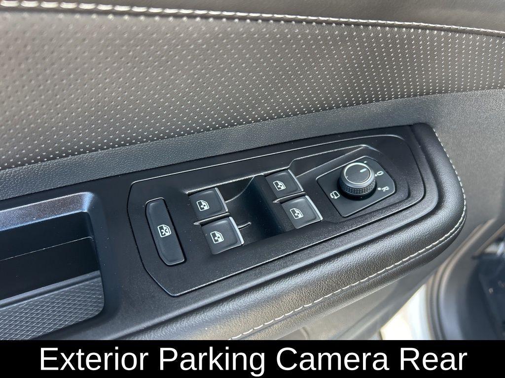 used 2025 Volkswagen Atlas Cross Sport car, priced at $39,499