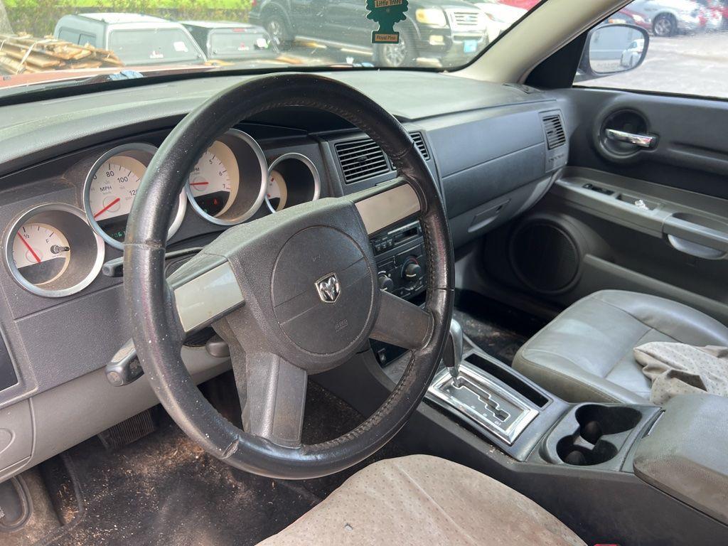 used 2005 Dodge Magnum car, priced at $4,485