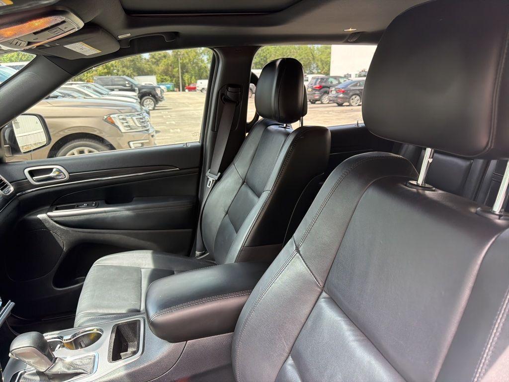 used 2020 Jeep Grand Cherokee car, priced at $16,997