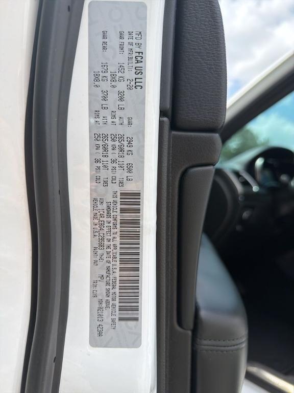 used 2020 Jeep Grand Cherokee car, priced at $16,997