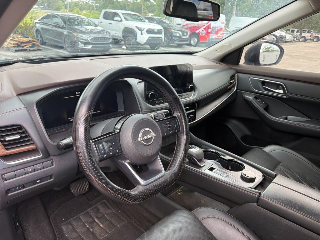 used 2022 Nissan Rogue car, priced at $17,998