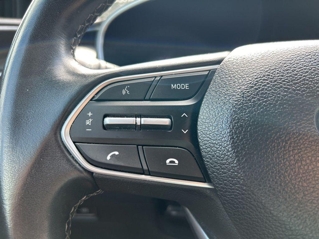used 2023 Hyundai Santa Fe car, priced at $17,595
