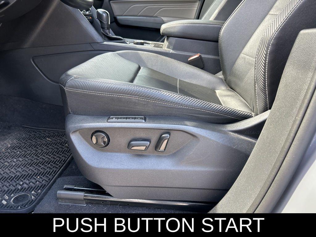 used 2022 Volkswagen Atlas Cross Sport car, priced at $21,295