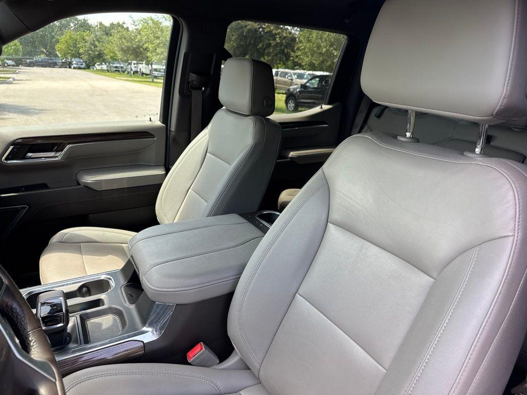 used 2024 Chevrolet Silverado 1500 car, priced at $48,685