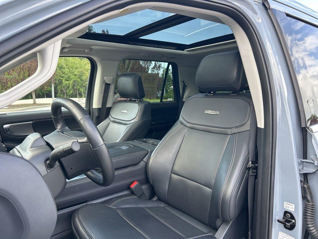 used 2025 Ford Expedition car, priced at $65,798