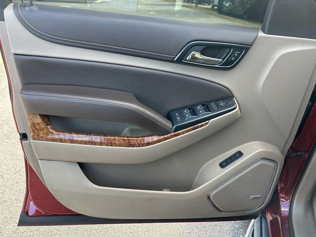 used 2020 Chevrolet Suburban car, priced at $19,999