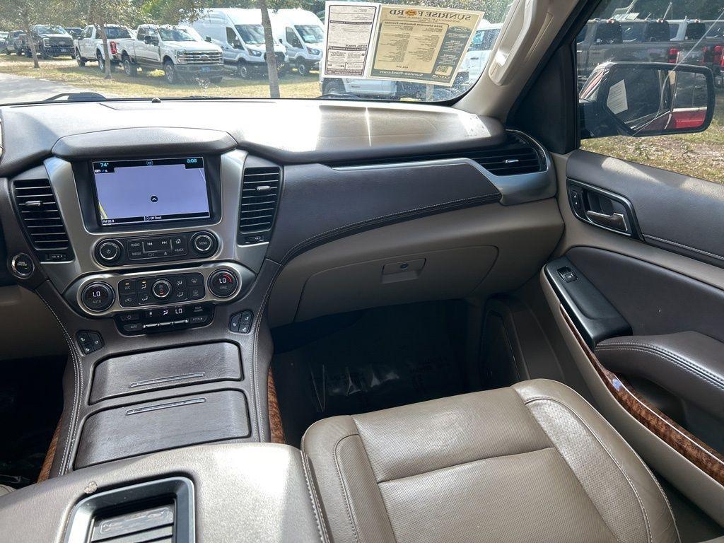 used 2020 Chevrolet Suburban car, priced at $19,999
