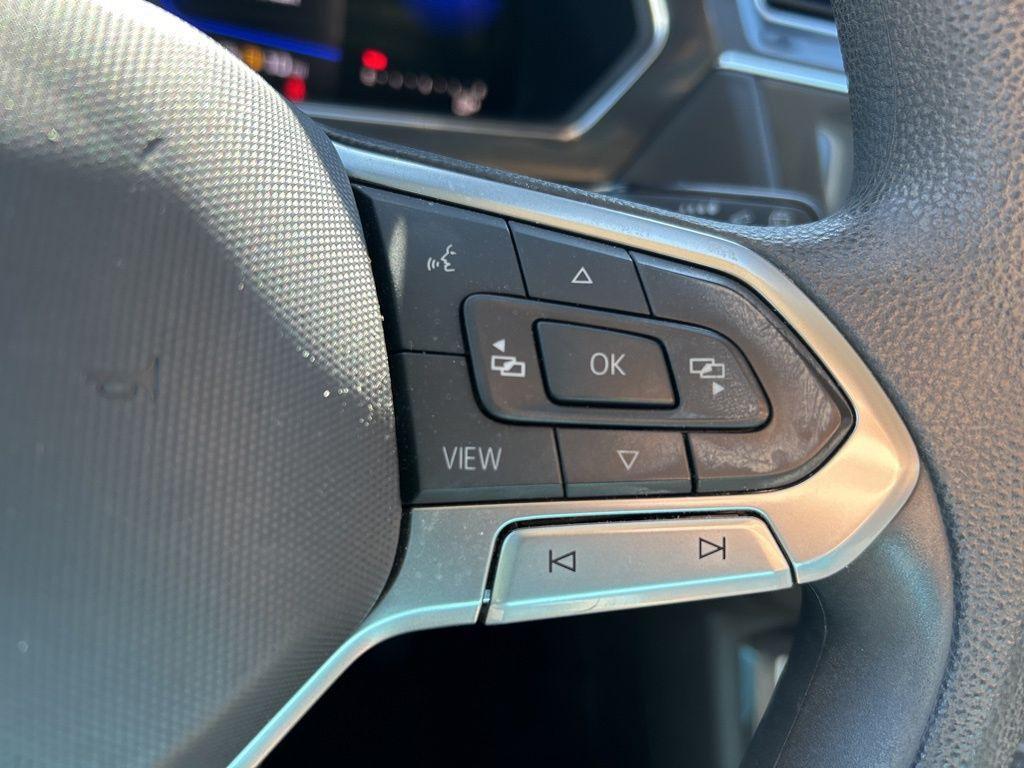 used 2022 Volkswagen Tiguan car, priced at $13,695