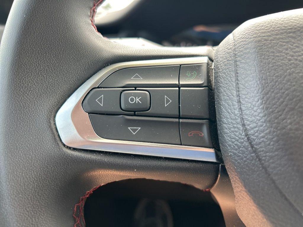 used 2024 Jeep Compass car, priced at $18,755