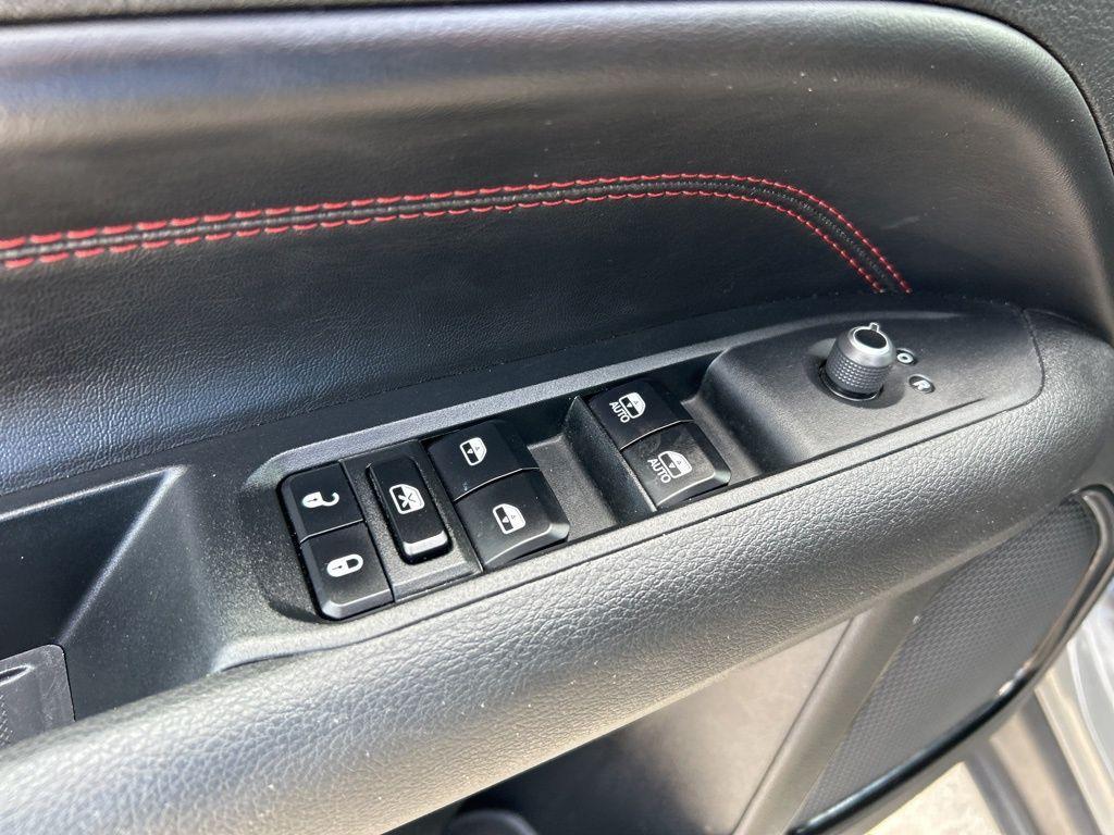 used 2024 Jeep Compass car, priced at $18,755