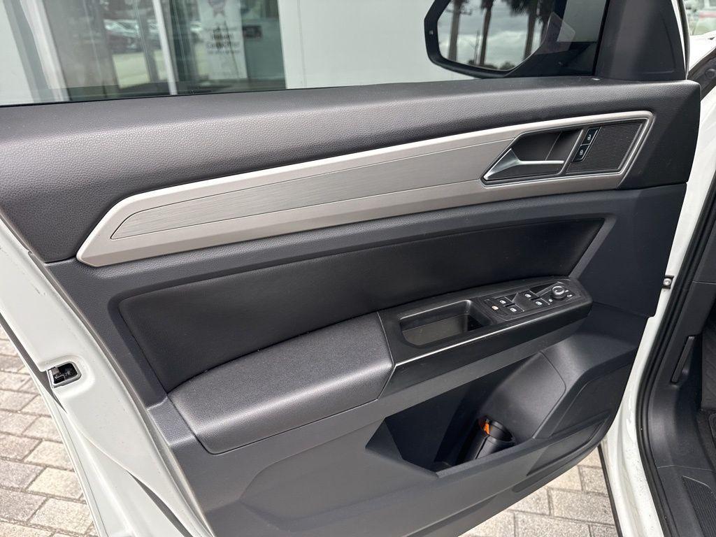 used 2019 Volkswagen Atlas car, priced at $14,295